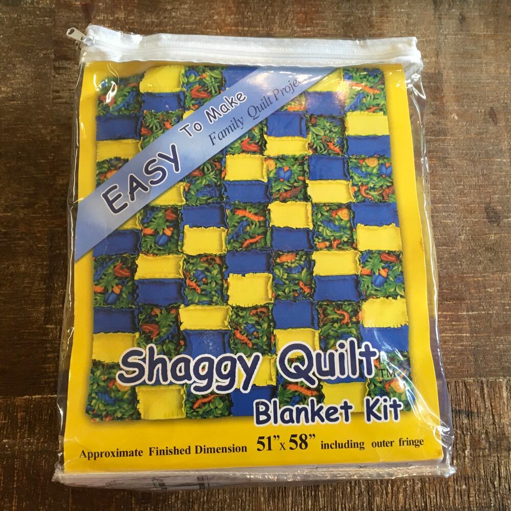 NWT David Textiles Shaggy Quilt Kit Blue Yellow Lizard Snail Fleece 51"x58"